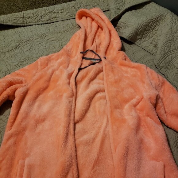 NO boundaries bright fuzzy fleece zip up hoodie - Picture 4 of 9